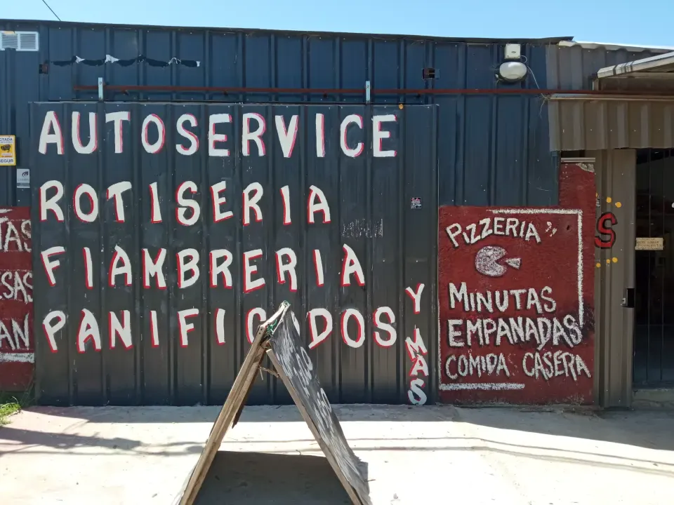 Foto 2 de Autoservice la Garnjita